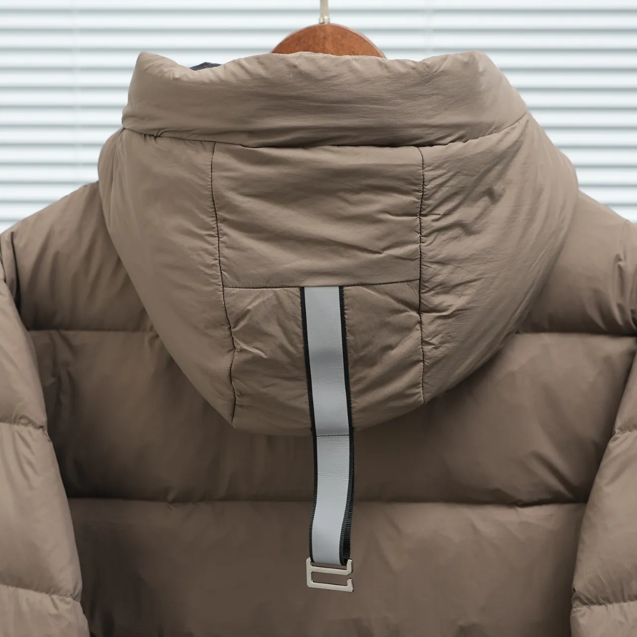 P820 ​​Khaki CanadaGoose Canada Goose Ouyang Nana second generation same style down jacket Size: XS-2XL